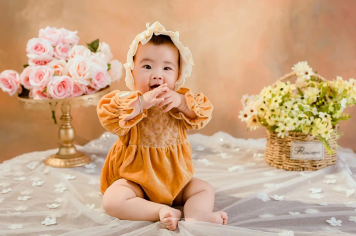 简阳宝宝从鼻子里溢奶处理